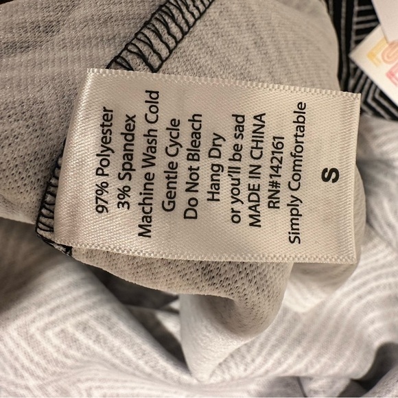 LulaRoe Cassie Pencil Skirt Stretchy High Wide Waist  Adjustable Sizes S-M 6-8 - Picture 4 of 11